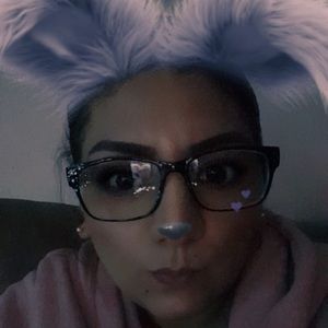 Meet your Posher, Alejandra